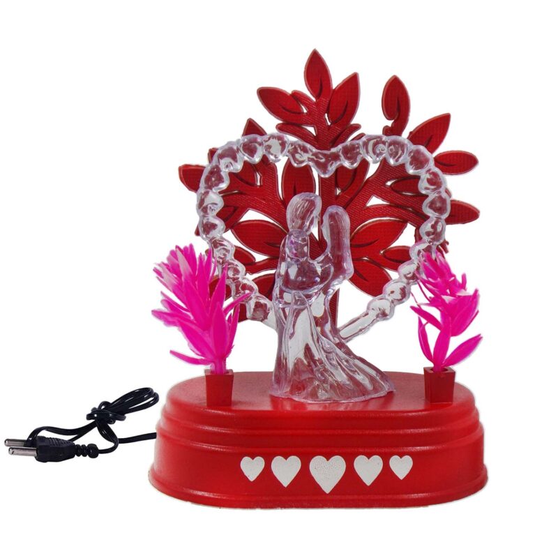Love Romantic Couple Statue Showpiece